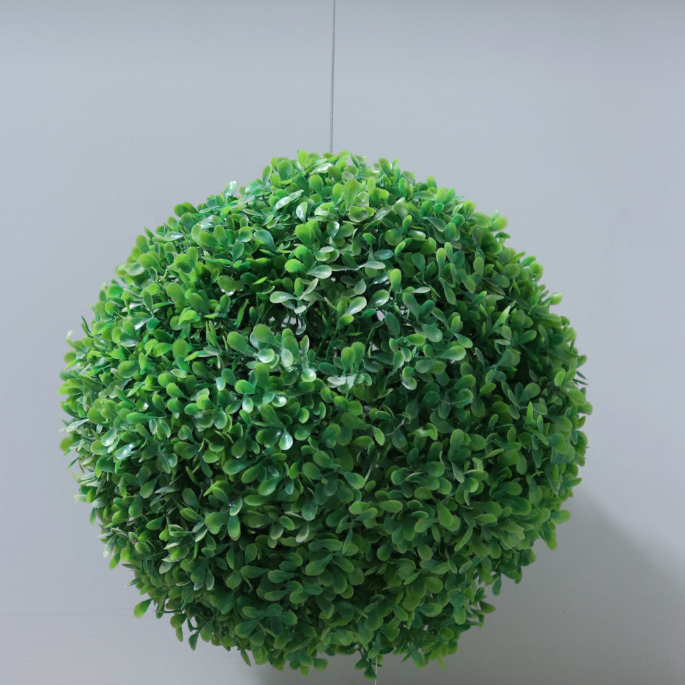 Green Peanut Grass Ball