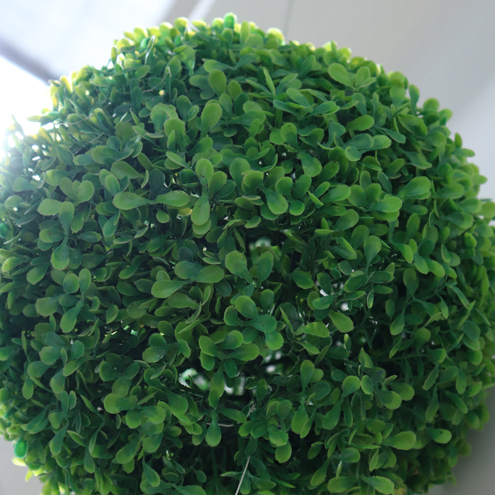 Green Peanut Grass Ball