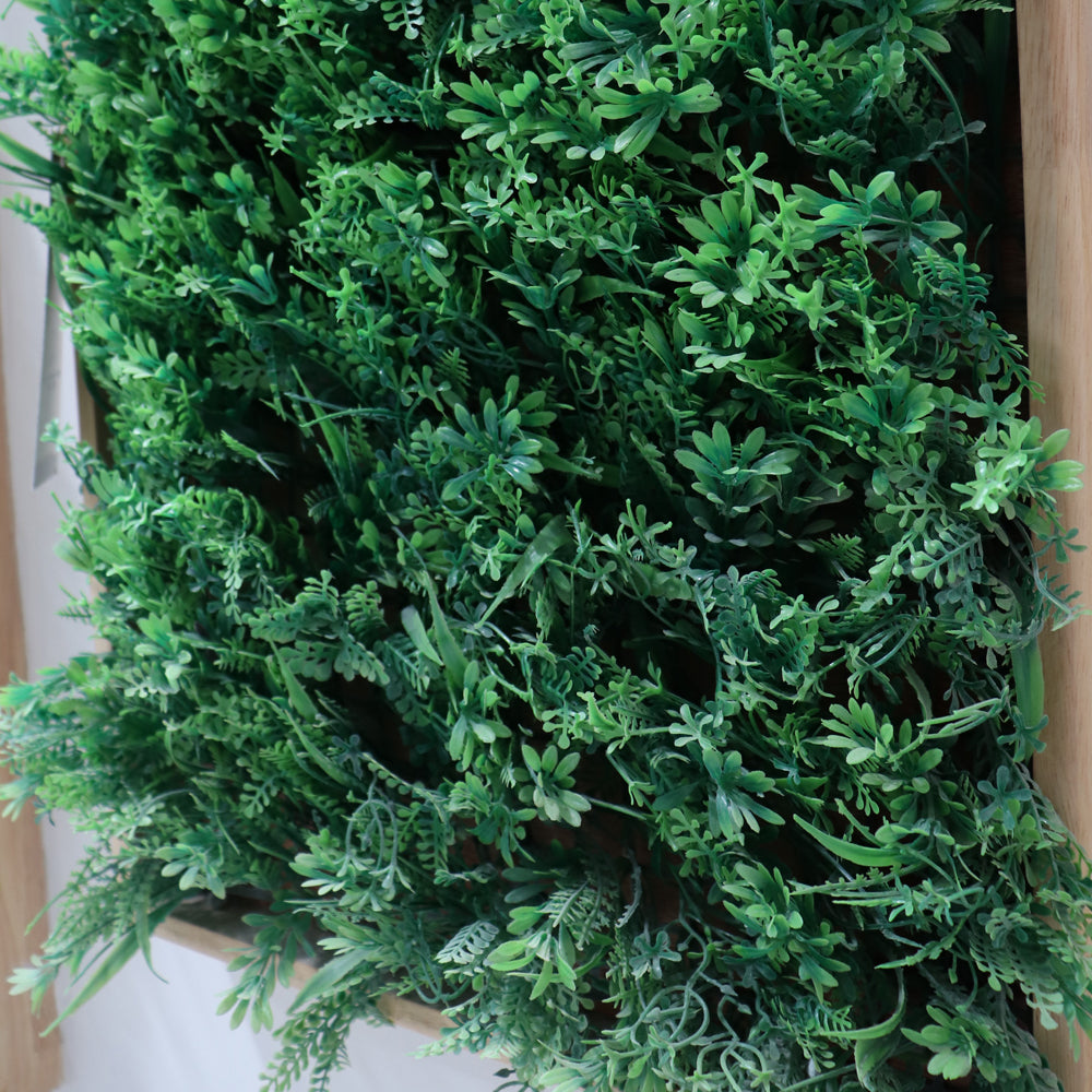 Green Square Mat vertical Green Wall